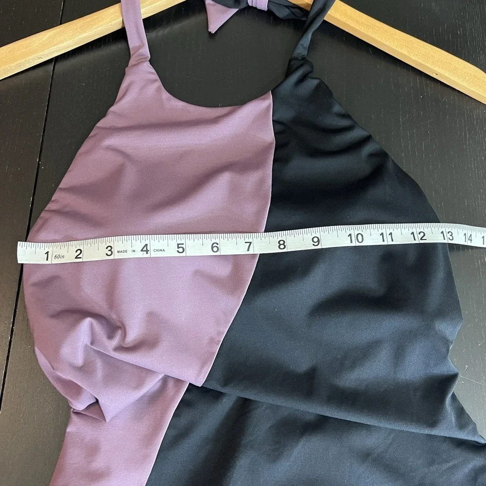 Athleta Asym Colorblock One‎ Piece Swimsuit Size Medium Active Swim Shelf Bra